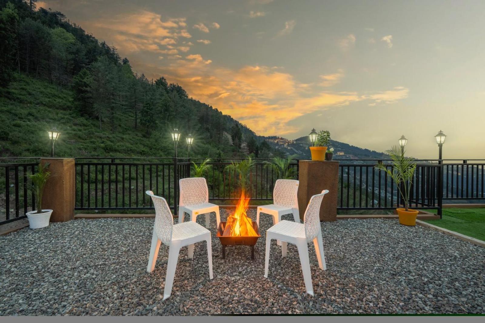 The Nature Dreams I Vacations I Conference I Mice I Family Events I Open Air Terrace I Sky Bonfire I Kufri By Exotic Stays 심라 외부 사진